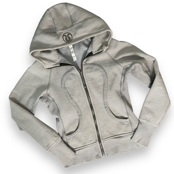 Lululemon Scuba Zip Up Fleece Hoodie - Picture 3 of 9